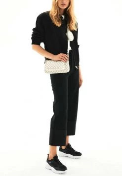 Beste Bewertungen von 🥰 Kazar DEE - Umhängetasche - White | Damen 🎉