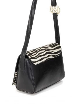 Neu 🎁 Kazar Damen Umhängetasche - Black 🌟 -Kazar Verkaufsgeschäft 74ce865c623a4daabaf126877996a922