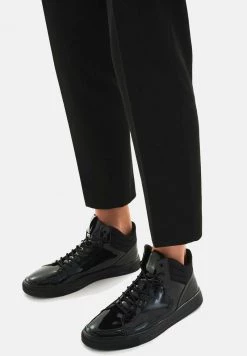 Angebote ✔️ Kazar Herren 👟 Sneaker Low - Black 🛒 -Kazar Verkaufsgeschäft d84c7399cceb4bb2adaf76cfff66b41a