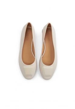 Billig 🔥 Kazar Damen SANDRINE - Klassischer Ballerina - Beige 👍 -Kazar Verkaufsgeschäft de880cbed3f54772be897d576a38295a